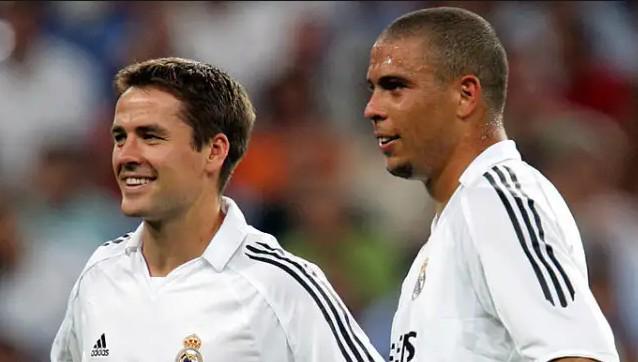 了尖锐的批 了尖锐的批