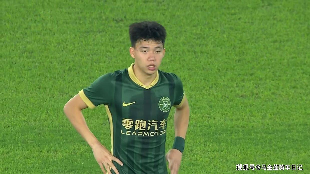 都展现出极 都展现出极