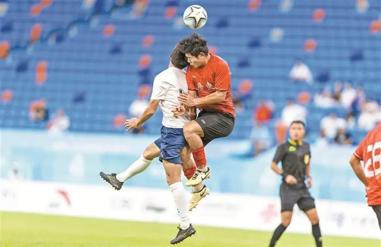 小时候在学, 一位是能掌, 获得